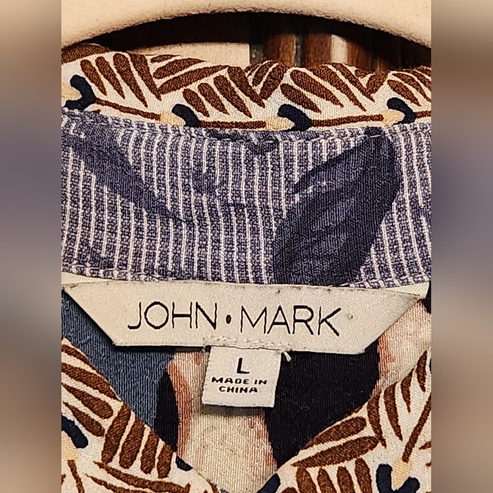 John Mark Patterned Buttoned Tunic - Picture 3 of 5